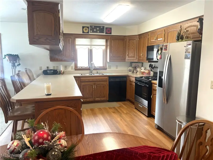 203 Pinehurst Drive, Dover, OH 44622 - Image #2