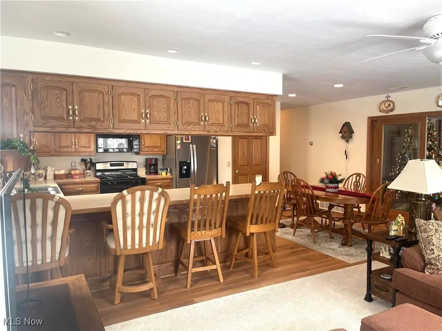 203 Pinehurst Drive, Dover, OH 44622 - Image #3