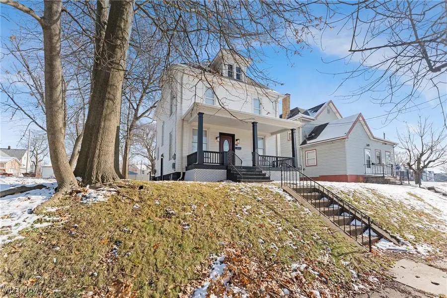 706 Harriet Nw Avenue, Canton, OH 44703 - Image #2