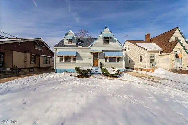 15722 Lydian Avenue, Cleveland, OH 44111