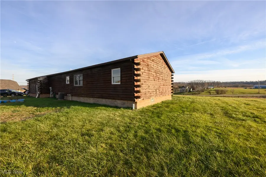 8200 Cutler Sw Road, Sherrodsville, OH 44675 - Image #3