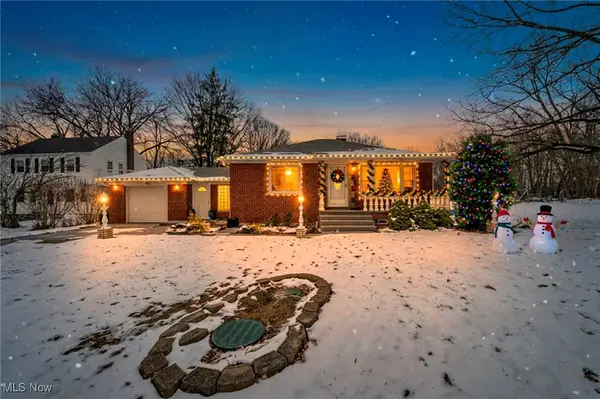 12976 W Pleasant Valley Road, Parma, OH 44130