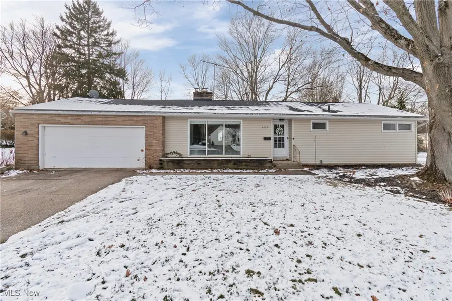 2426 Banbury Road, Akron, OH 44333 - Image #3
