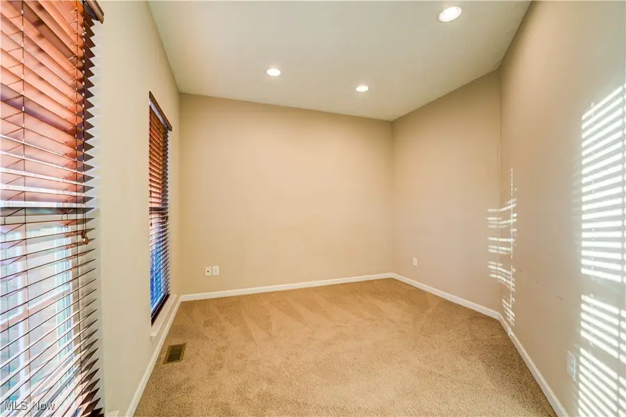 2576 Covington Place, Avon, OH 44011 - Image #3