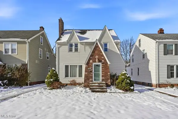 2208 Cranston Road, University Heights, OH 44118