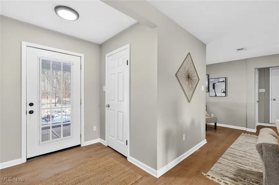 221 Stafford Avenue, Youngstown, OH 44512 - Image #2