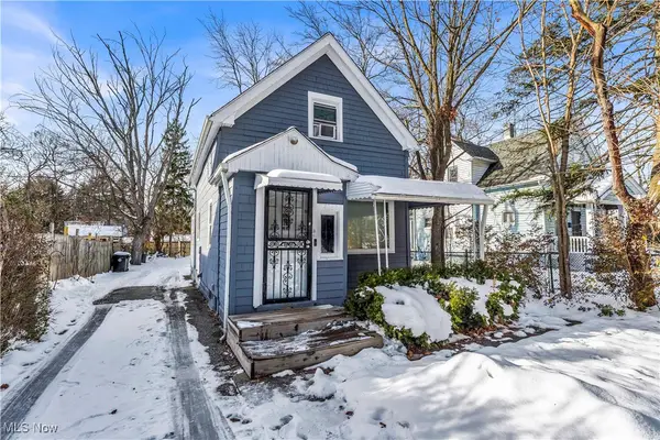 4232 E 163rd Street, Cleveland, OH 44128