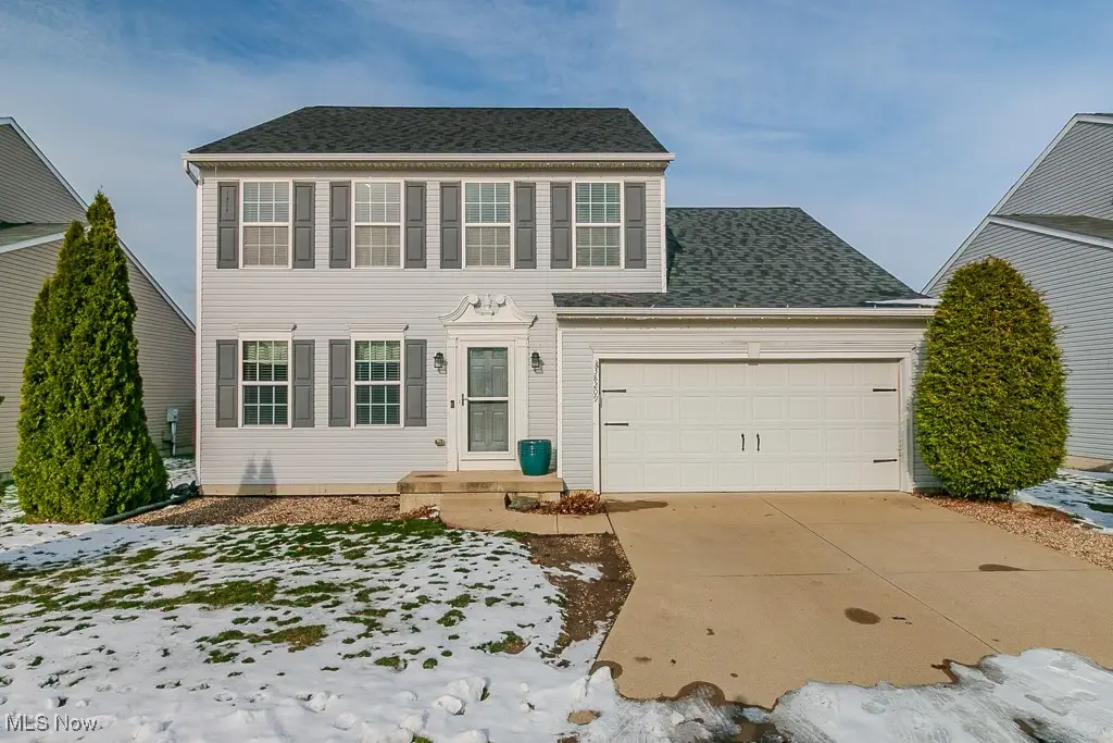 38209 Lonsdale Place, Willoughby, OH 44094 - Image #1