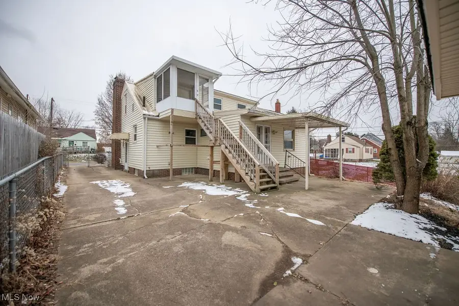 1805 Gibbs Ne Avenue, Canton, OH 44705 - Image #3