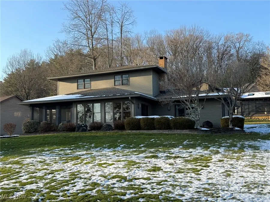 9201 N Shore Ne Drive, Mineral City, OH 44656 - Image #2