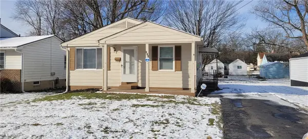 214 Hamrock Drive, Campbell, OH 44405