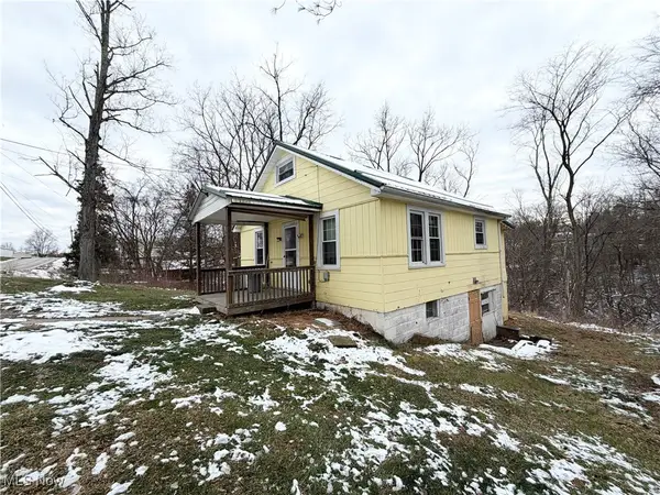 1995 Bantam Ridge Road, Wintersville, OH 43953