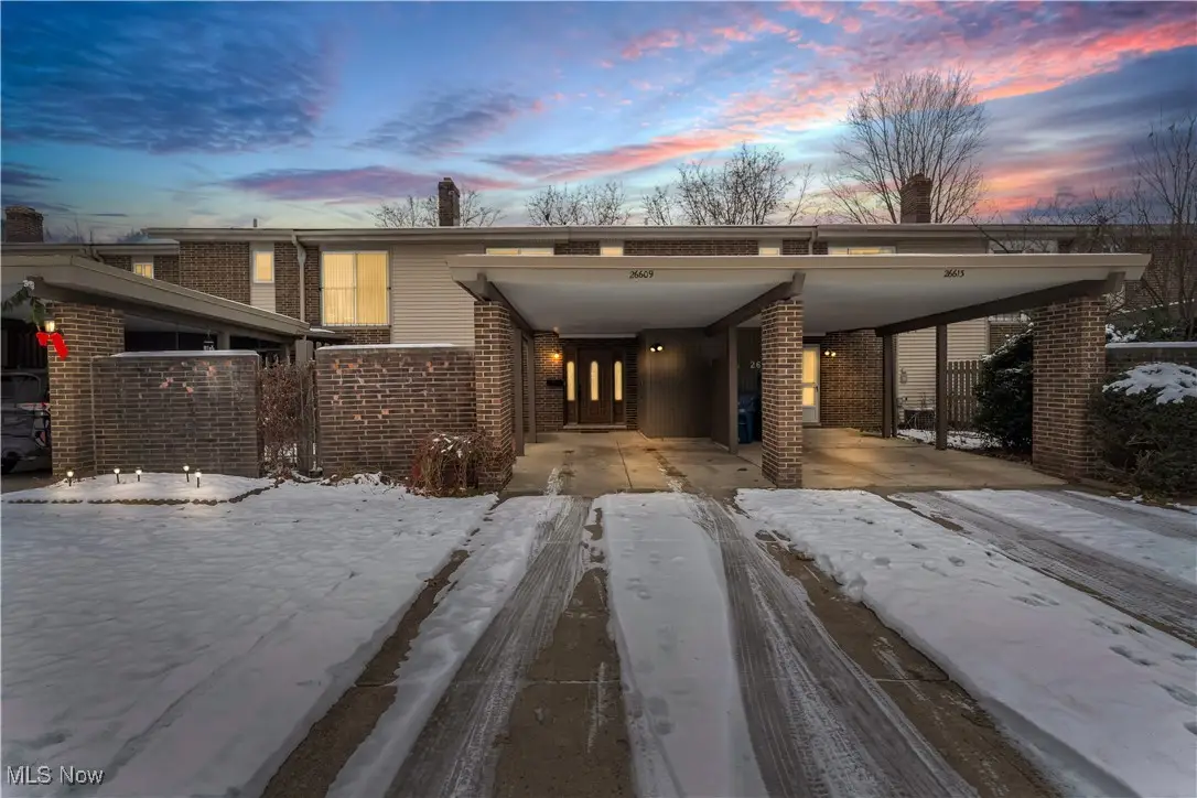 26609 N Park Boulevard, Olmsted Falls, OH 44138 - Image #1