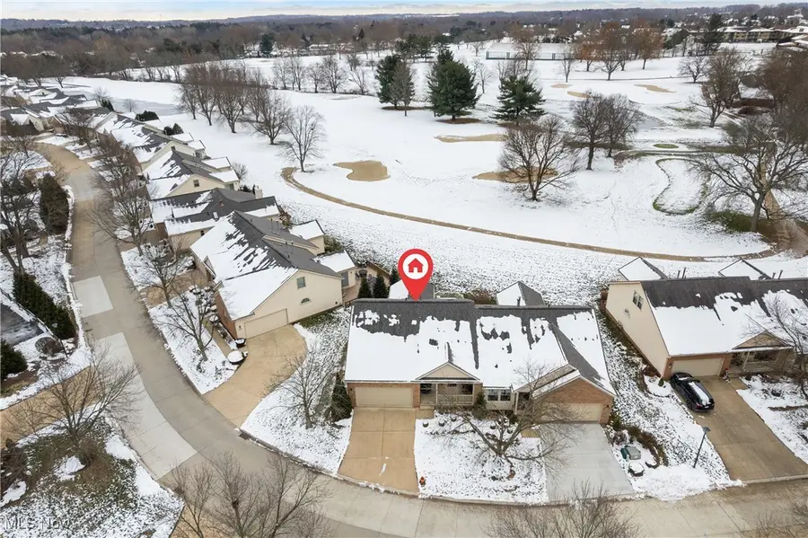 2694 Cardington Green, Uniontown, OH 44685 - Image #2