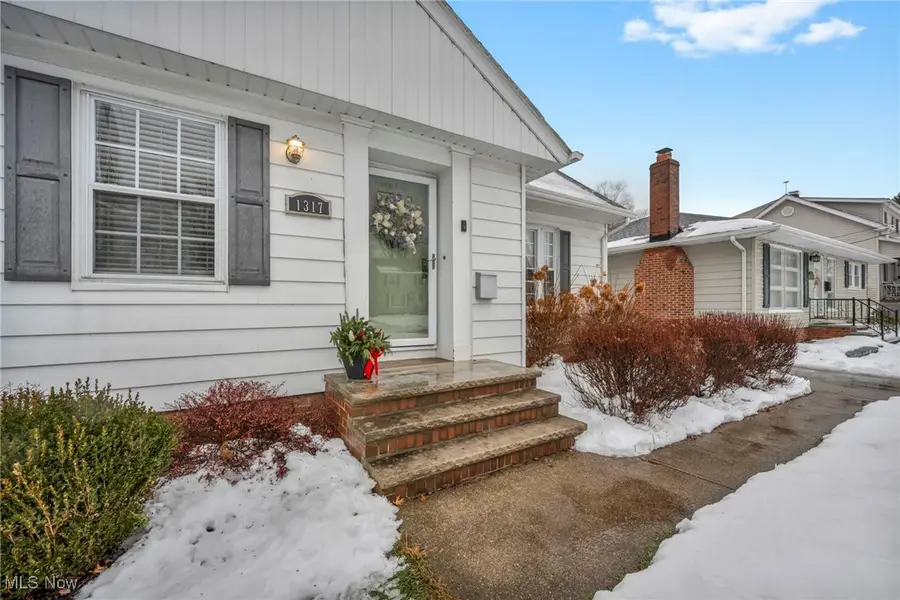 1317 Belrose Road, Mayfield Heights, OH 44124 - Image #2