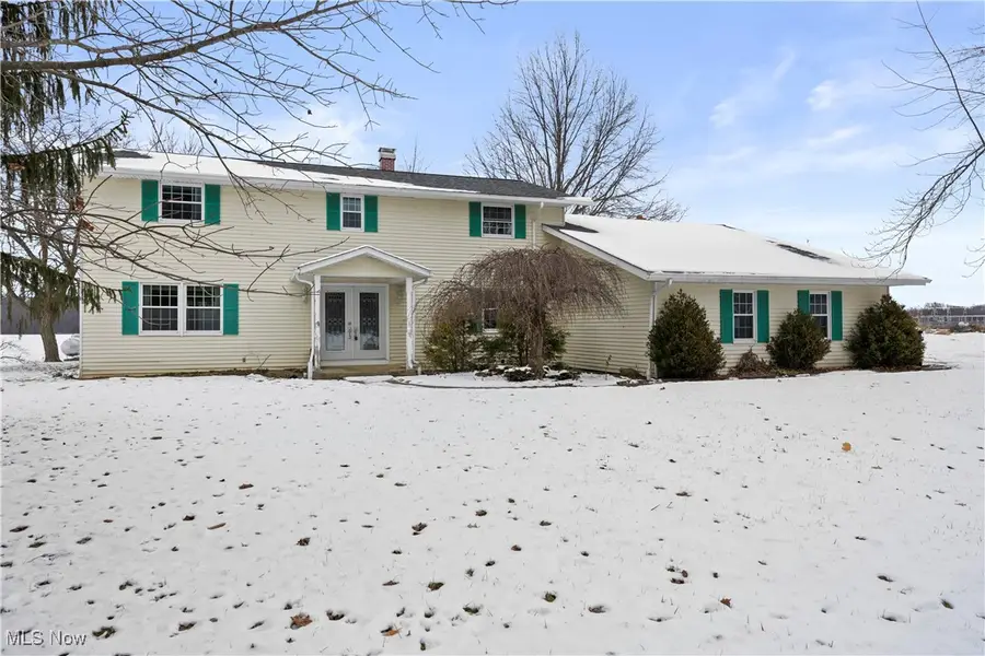 39738 Banks Road, Grafton, OH 44044 - Image #2
