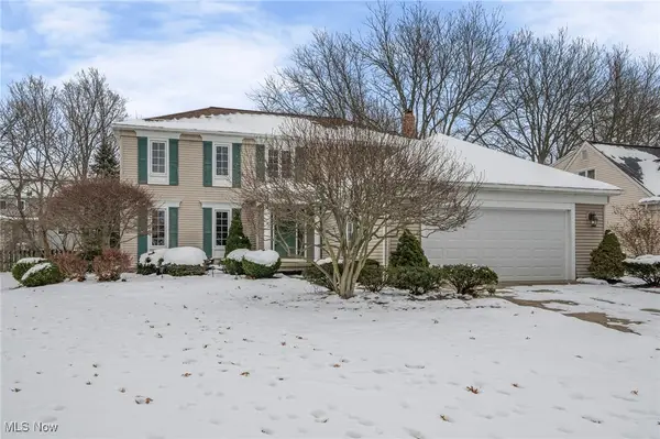 3733 River Lane, Rocky River, OH 44116