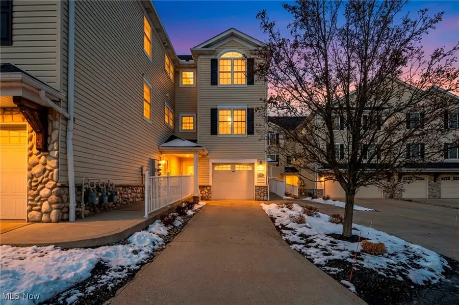 5239 Lake W Road #305, Ashtabula, OH 44004 - Image #2