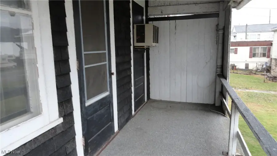 920 Grant Street, Newell, WV 26050 - Image #3