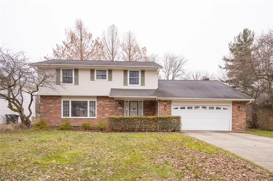 5228 Hickory Drive, Lyndhurst, OH 44124 - Image #1