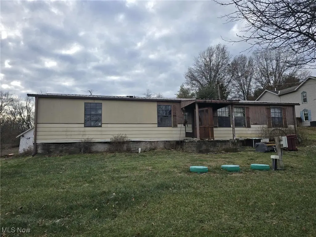 101 N Sundale Road, Norwich, OH 43767 - Image #1