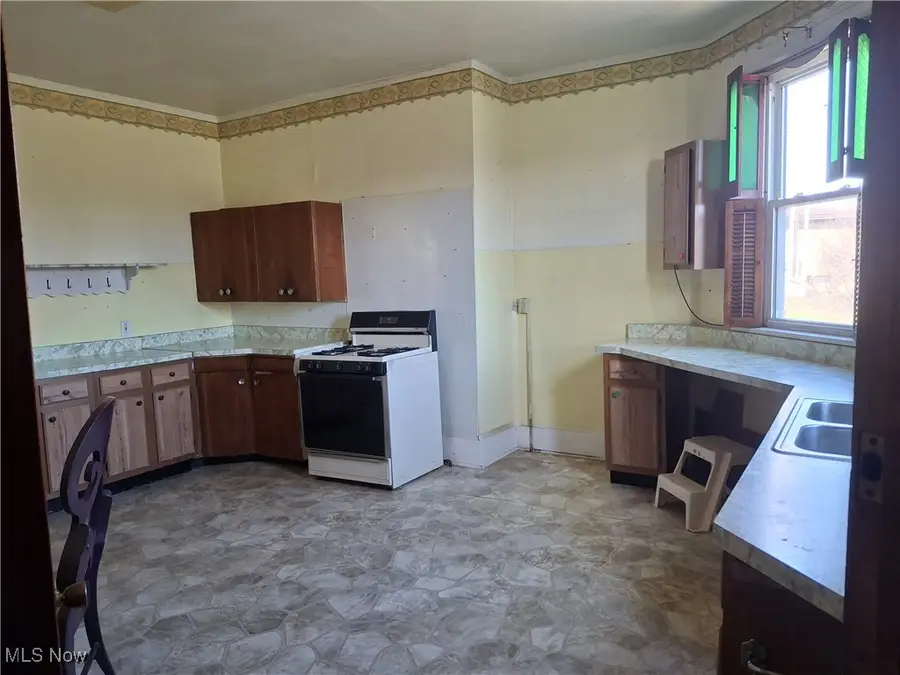 645 Logan Street, Steubenville, OH 43952 - Image #3