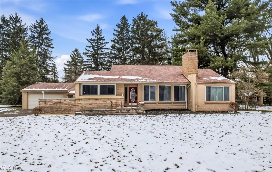 1039 Glamorgan Street, Alliance, OH 44601 - Image #1