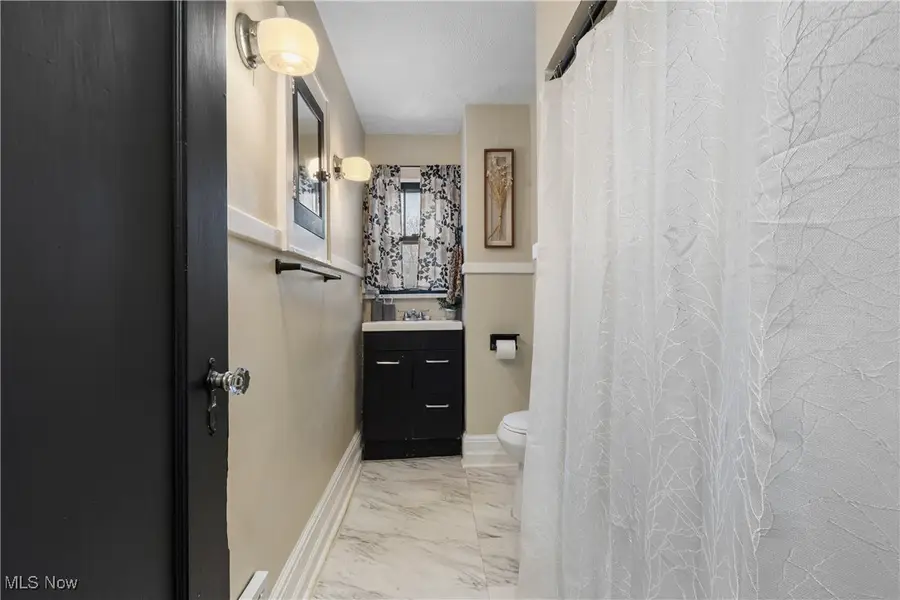 655 Oxford Avenue, Akron, OH 44310 - Image #3