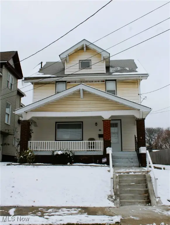 921 Camden Sw Avenue, Canton, OH 44706