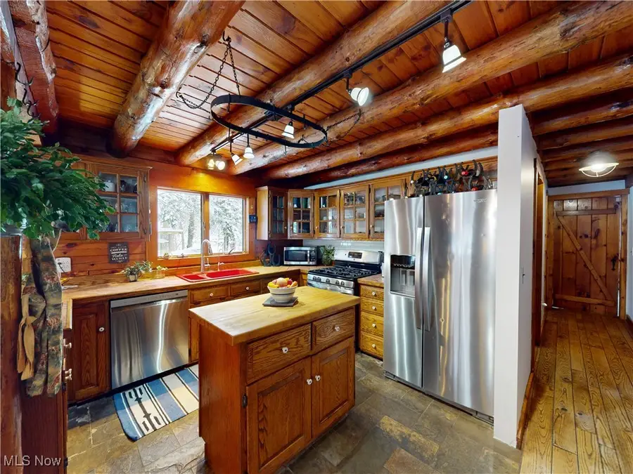 13820 Aquilla Road, Burton, OH 44021 - Image #2