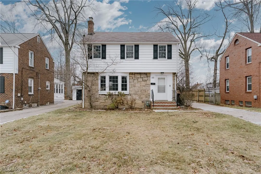 571 E 260th Street, Euclid, OH 44132 - Image #1
