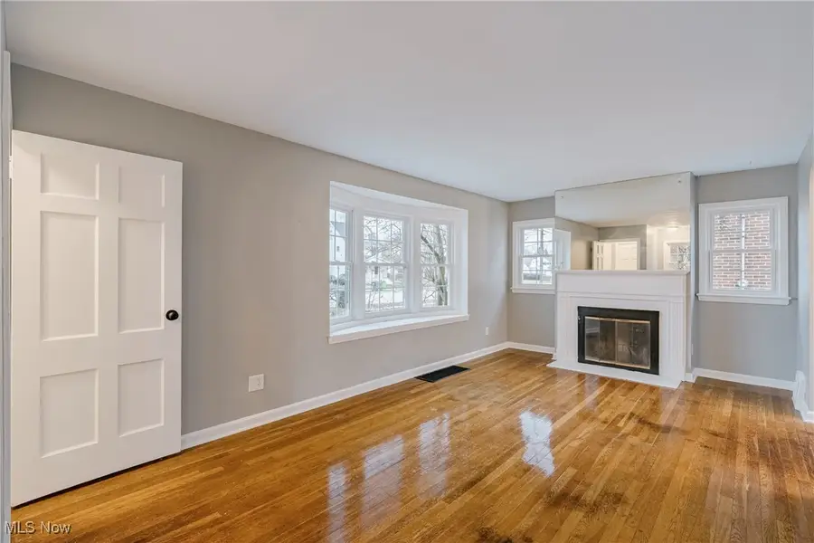 571 E 260th Street, Euclid, OH 44132 - Image #3