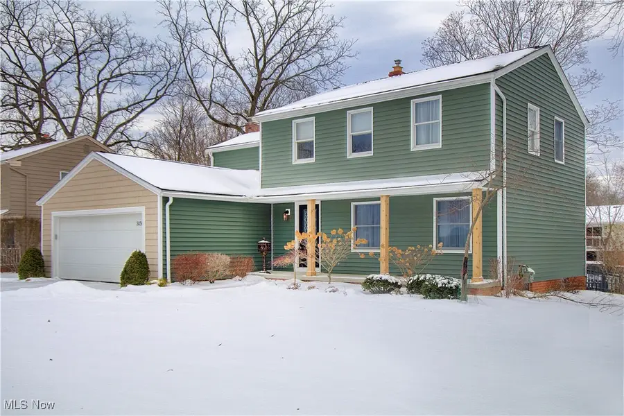 30505 Willoway Lane, Bay Village, OH 44140 - Image #2