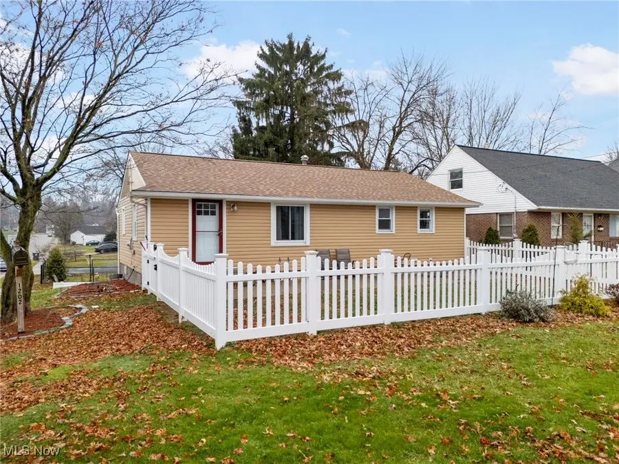 1202 37th Nw Street, Canton, OH 44709 - Image #3