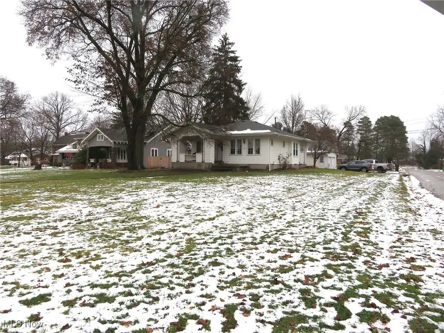 1050 Parkway Boulevard, Alliance, OH 44601 - Image #3