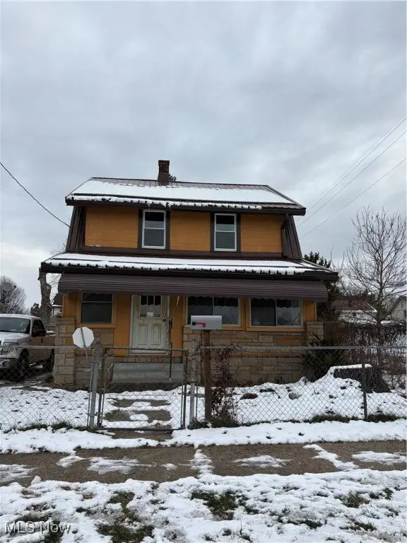 1706 Bonnie Brae Ne Avenue, Warren, OH 44483 - Image #1