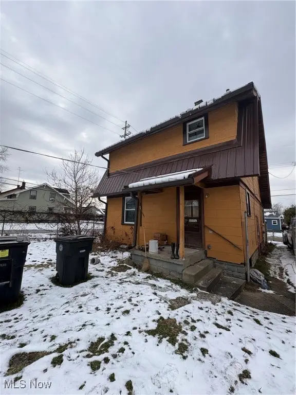 1706 Bonnie Brae Ne Avenue, Warren, OH 44483 - Image #2