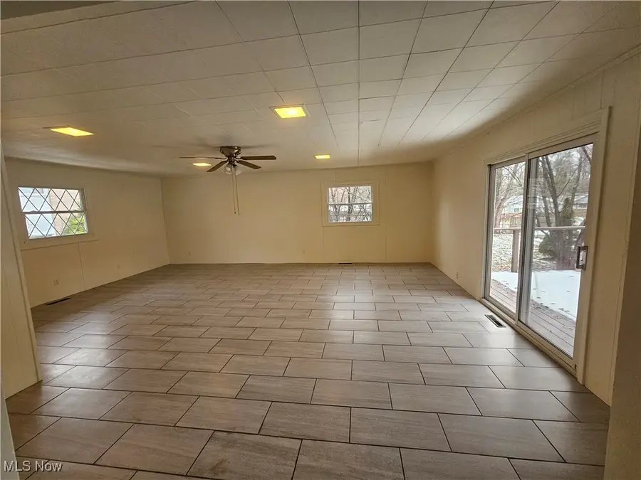 3030 Green Acres Drive, Youngstown, OH 44505 - Image #3