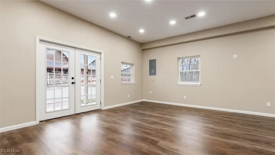 19 E 6th Street, Dresden, OH 43821 - Image #3