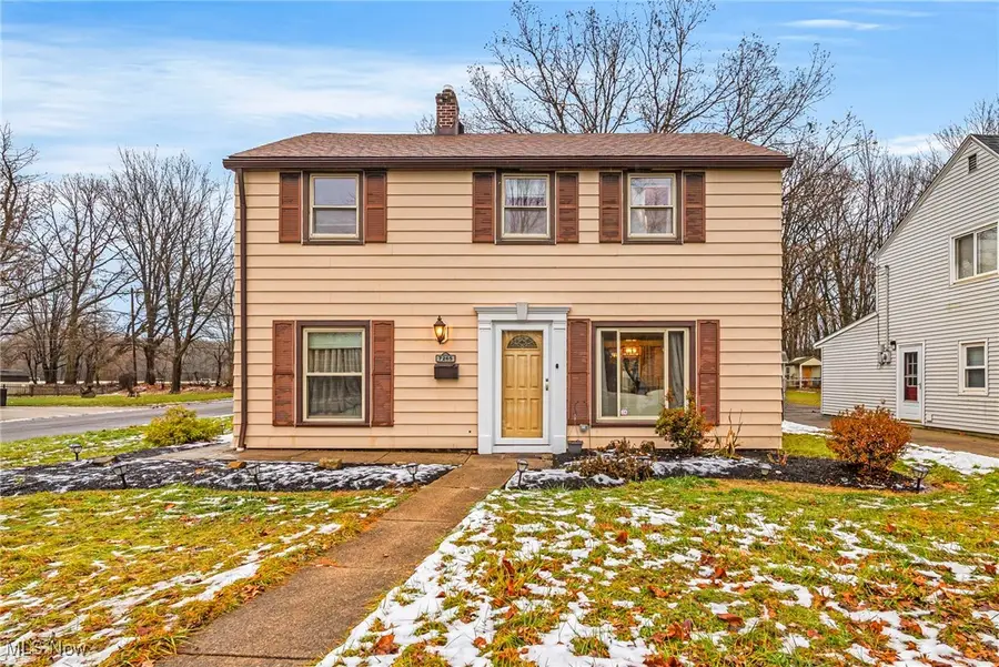 7265 Parma Park Boulevard, Parma, OH 44130 - Image #2