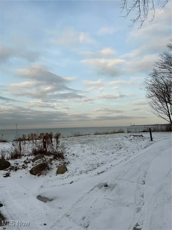 110 E 238th Street, Euclid, OH 44123