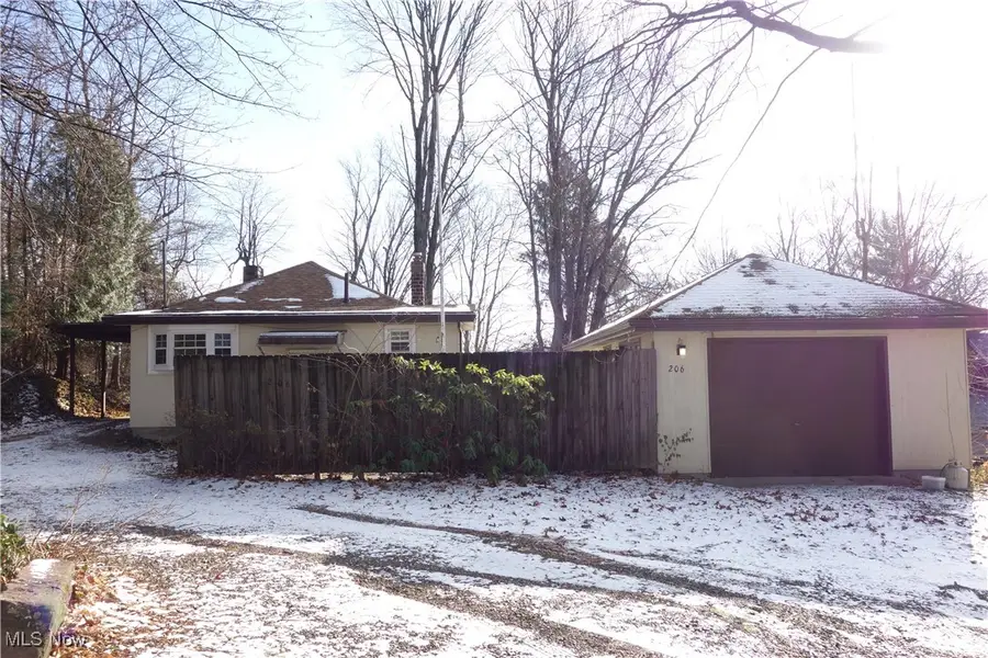 206 Lakota Avenue, Portage Lakes, OH 44319 - Image #2