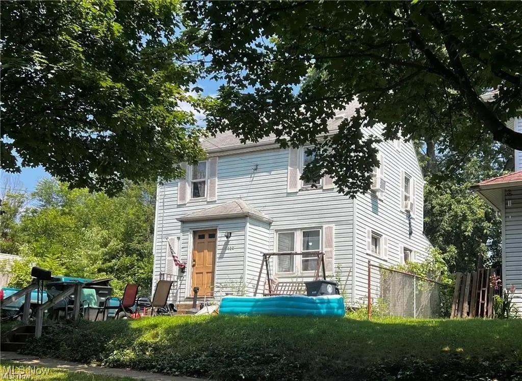 1223 Pondview Avenue, Akron, OH 44305 - Image #1