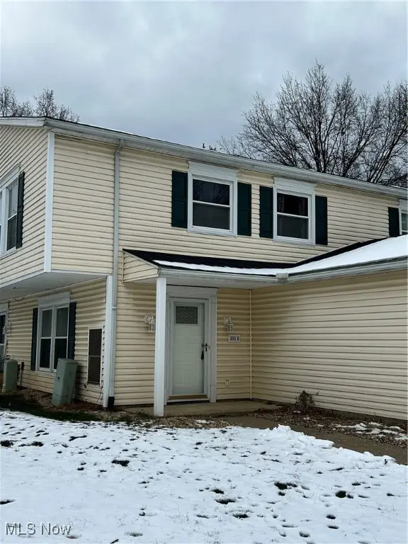 595 Canterbury Lane #B11, Medina, OH 44256 - Image #1