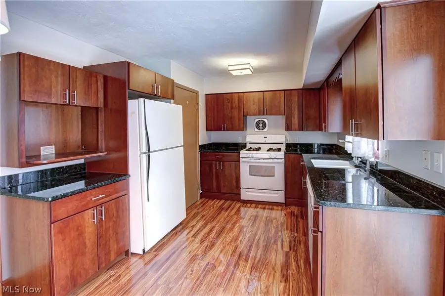 14398 Sheldon Road, Brook Park, OH 44142 - #3