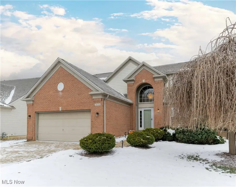 36138 N Park Drive, Avon, OH 44011 - Image #2