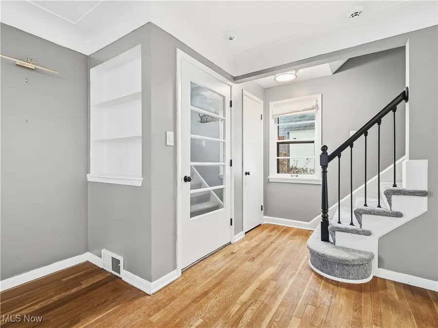 3609 E Scarborough Road, University Heights, OH 44118 - Image #2