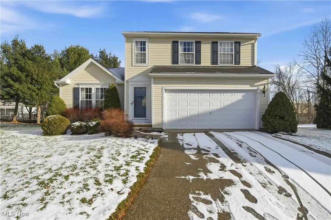 1906 Northgate Circle, Akron, OH 44320 - Image #1