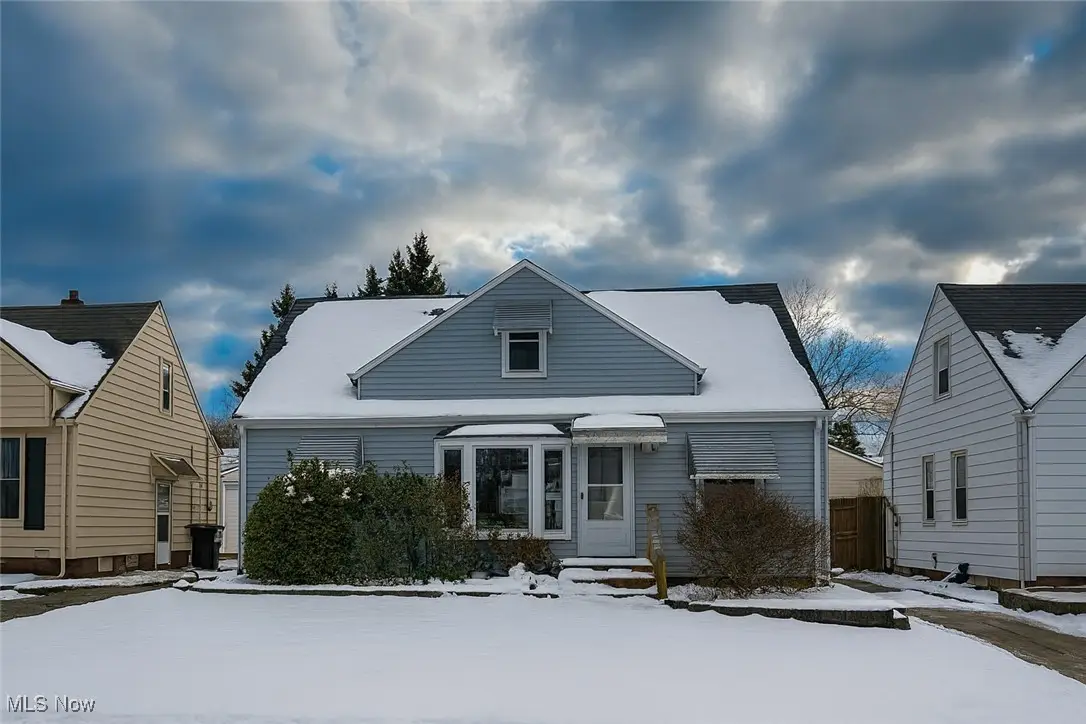 13508 Oakview Boulevard, Garfield Heights, OH 44125 - Image #1