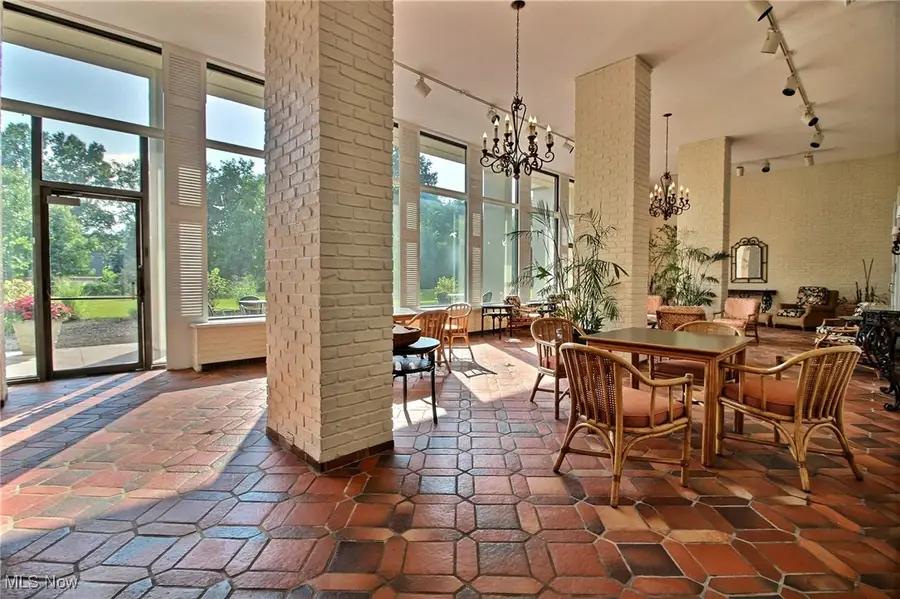 1 Bratenahl Place #604, Bratenahl, OH 44108 - Image #3